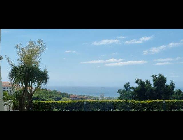 3 BEDROOM APARTMENT FOR SALE IN LA LUCIA